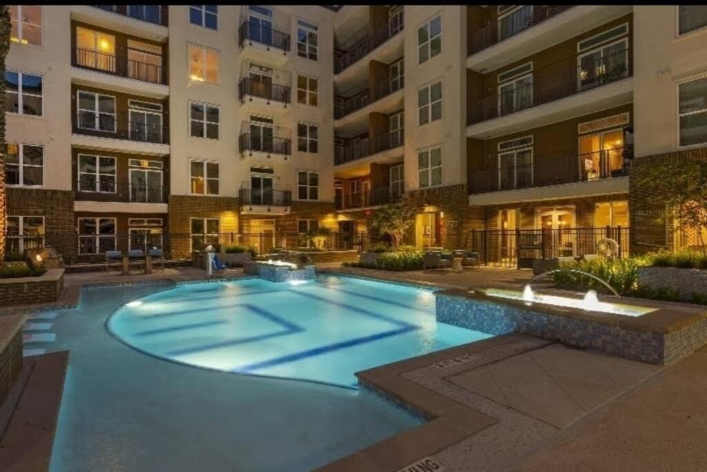 Best 5* Luxury Living Downtown Kingbed Suite Houston Eksteriør billede