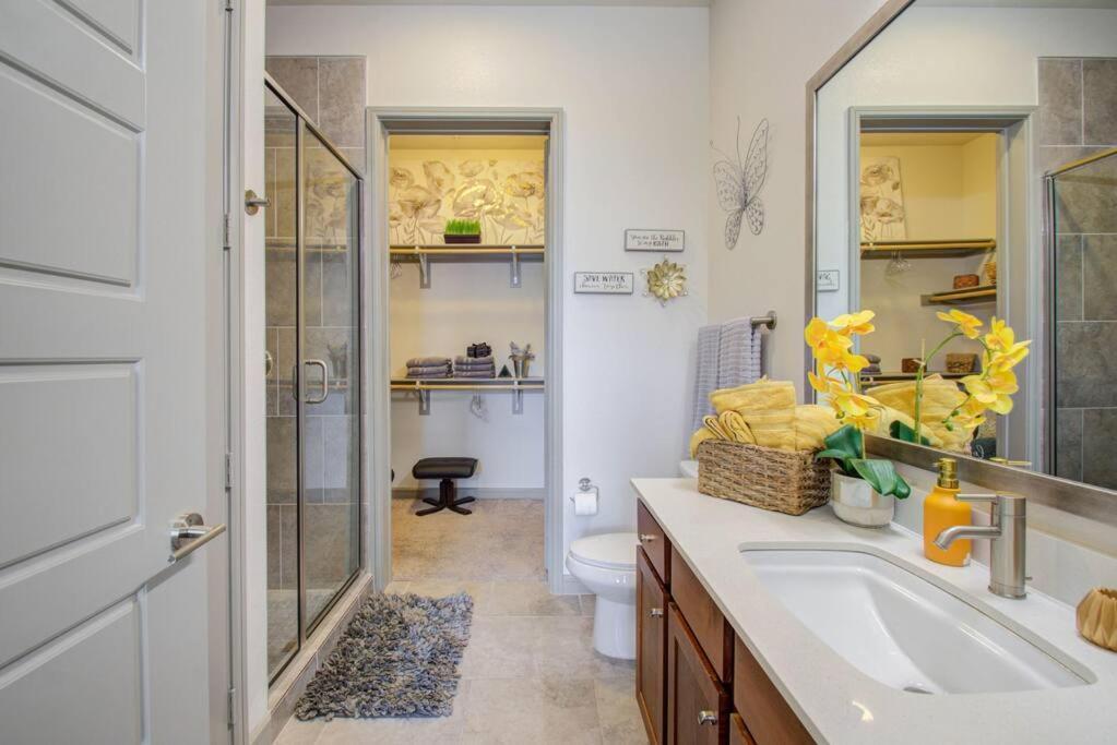 Best 5* Luxury Living Downtown Kingbed Suite Houston Eksteriør billede